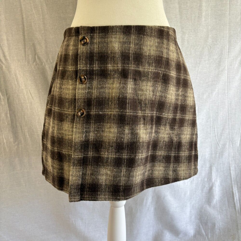 Exlura Brown Plaid Wrap Mini Skirt M NWT Button Front Preppy
